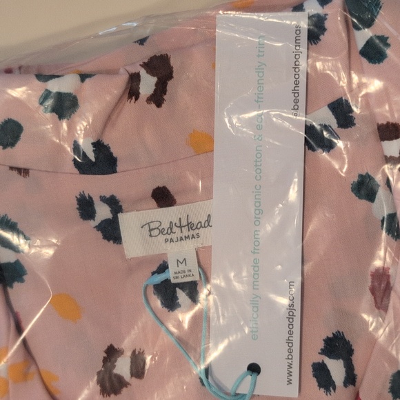 NWT Bed Head Classic Cotton Long Sleeve Pink Pajamas- Fierce Pattern, Size M - Picture 10 of 10